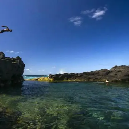Casa Azul: A Magic Place In An Authentic Space * Mosteiros (Azores)